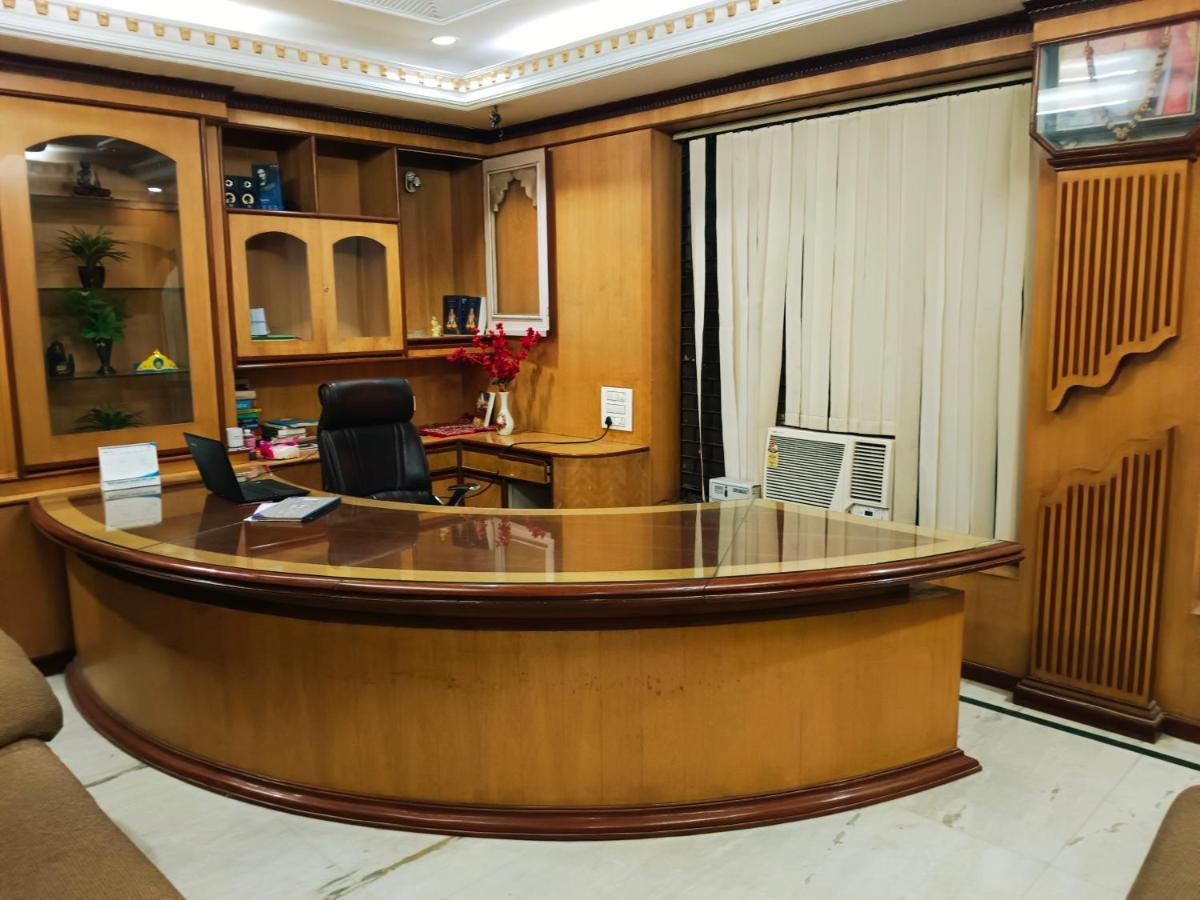 Hotel De Tark Near Igi Airport Delhi New Delhi Exterior photo